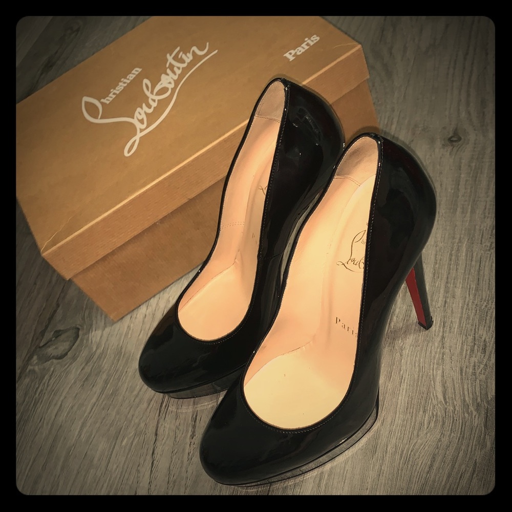 Bianca Christian Louboutin Pumps